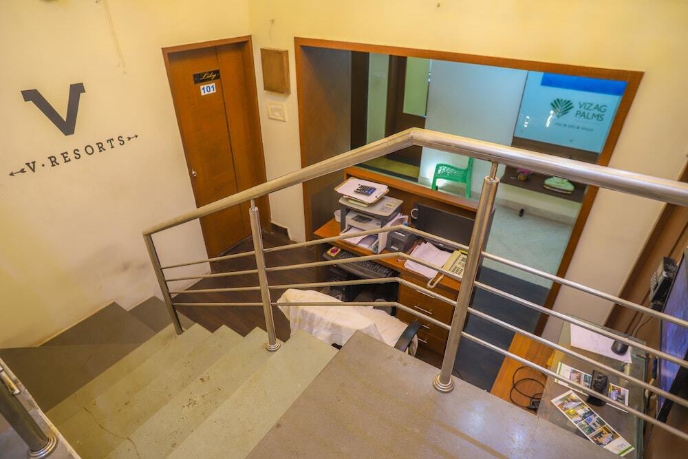 Висакхапатнам: Vizag Palms Holiday Beach Resort