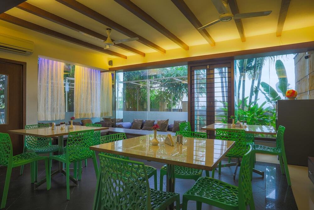 Висакхапатнам: Vizag Palms Holiday Beach Resort