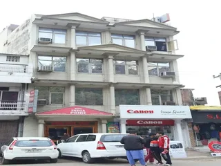 Катра: Satyam Hotel