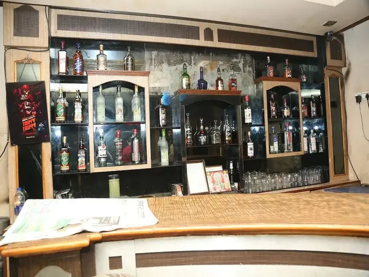 Катра: Satyam Hotel
