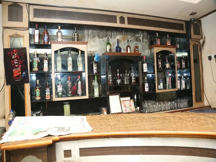 Катра: Satyam Hotel