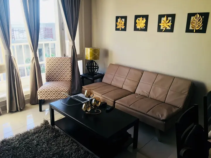 Солан: Dunn Perk Manor