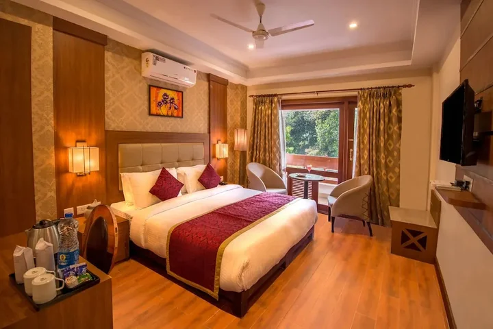 Куттикканам: Crown Valley Resorts