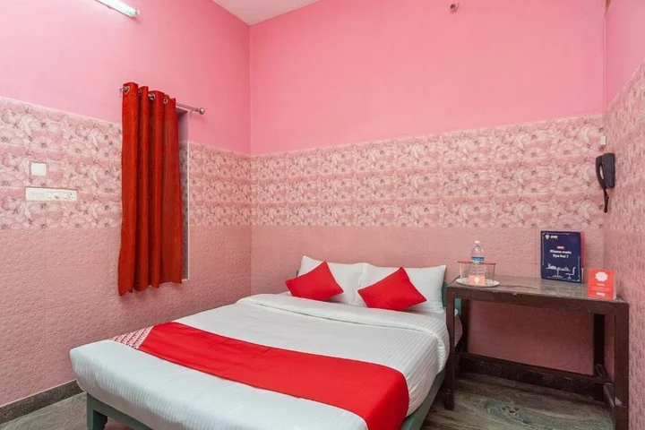 Калапет: Auro GP Guest House