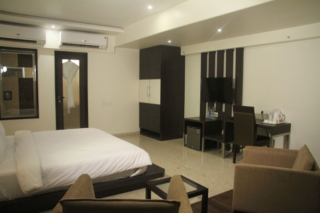 Мумбаи: Hotel Beacon T2