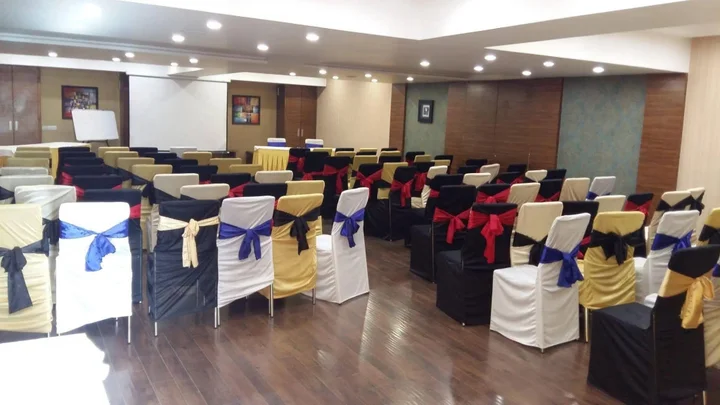 Вадодара: Lemon Tree Hotel Vadodra