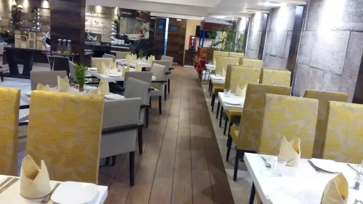 Вадодара: Lemon Tree Hotel Vadodra