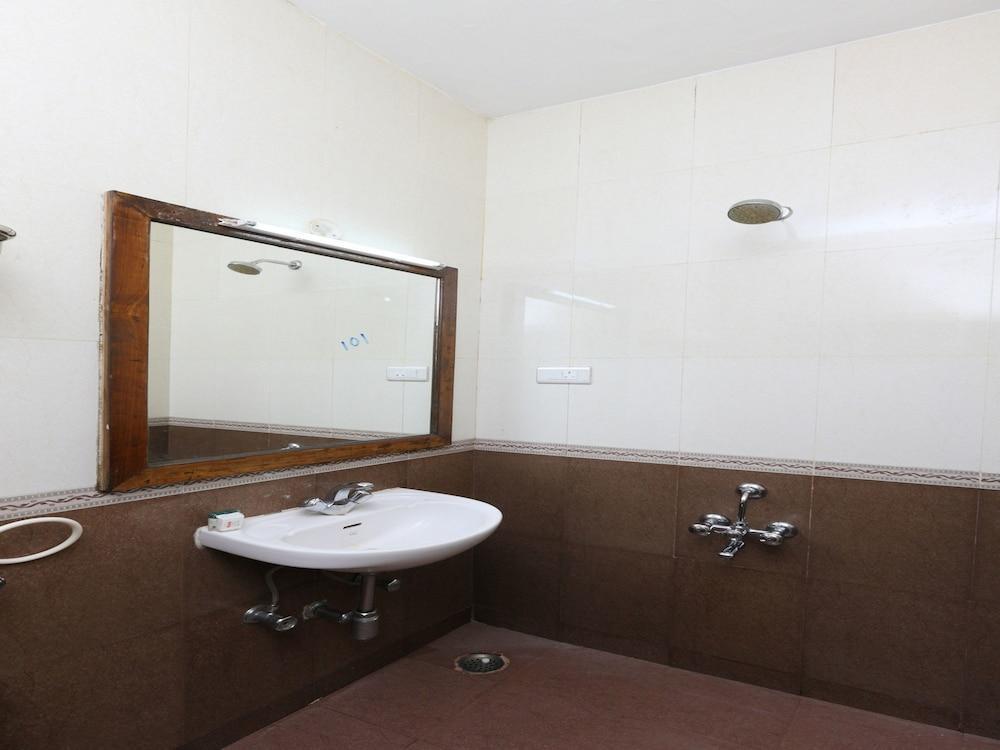 Кодайканал: Hotel Gurupriya