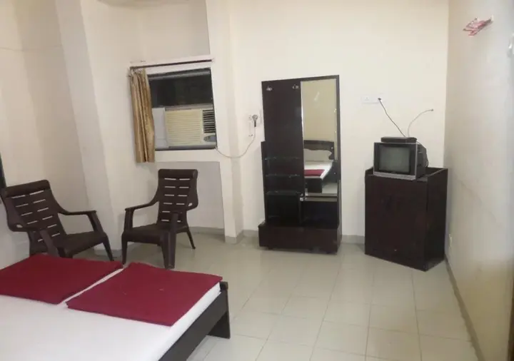 Аурангабад: Indradeep Executive
