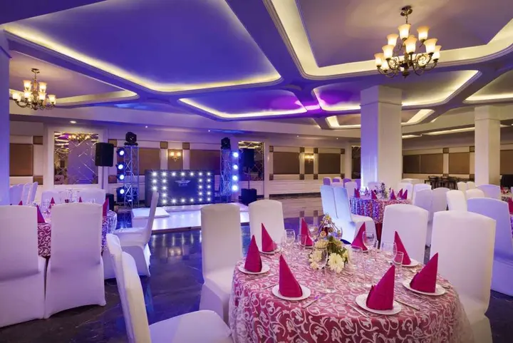Чандигарх: Ramada Plaza by Wyndham Chandigarh Zirakpur