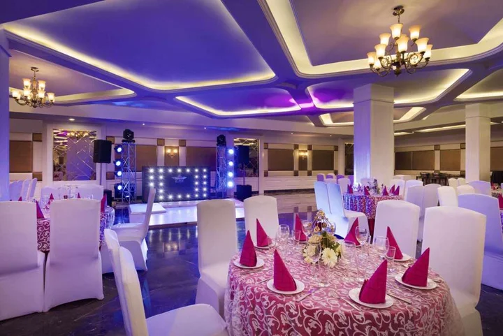 Чандигарх: Ramada Plaza by Wyndham Chandigarh Zirakpur