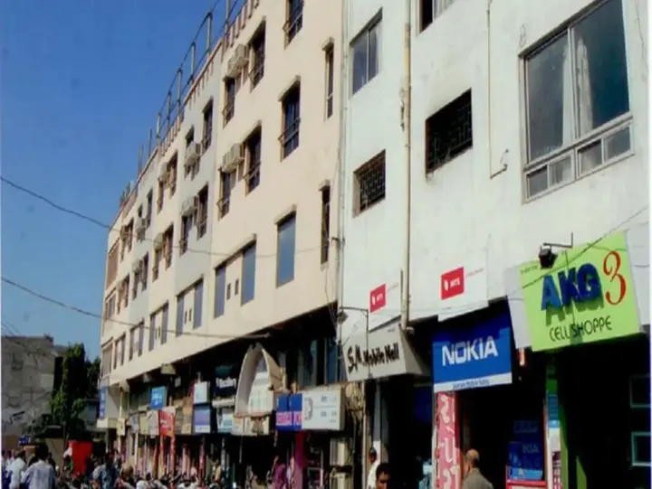 Бхудж: Hotel Abha International