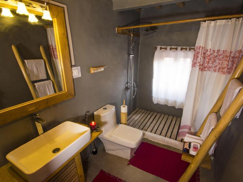 Лех: Woodyvu Stok House