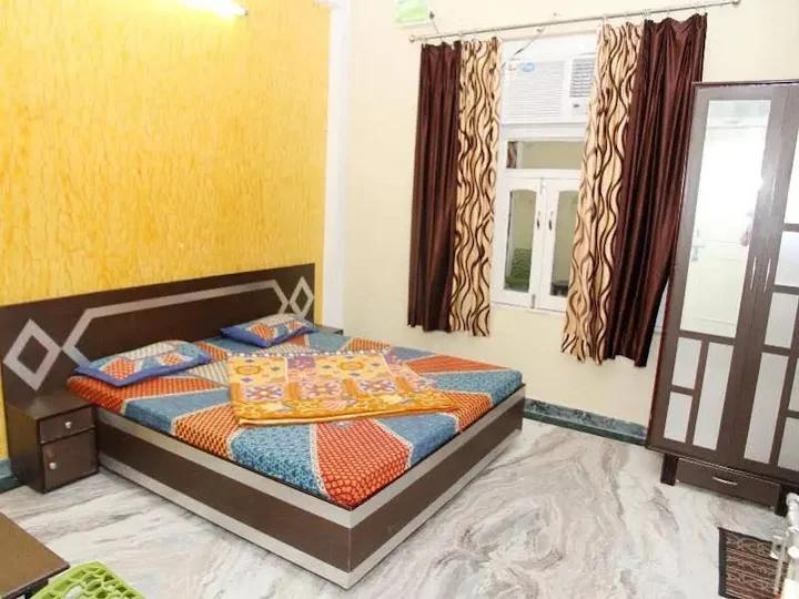 Ришикеш: Hotel Madhusudan