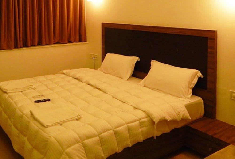 Джамнагар: Hotel Vraj Inn