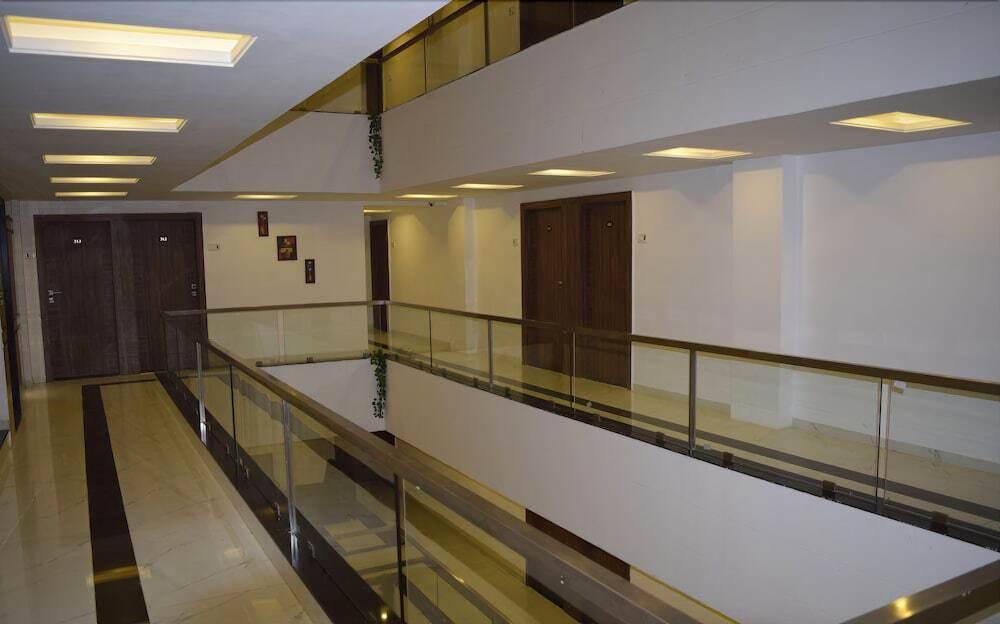 Джамнагар: Hotel Vraj Inn