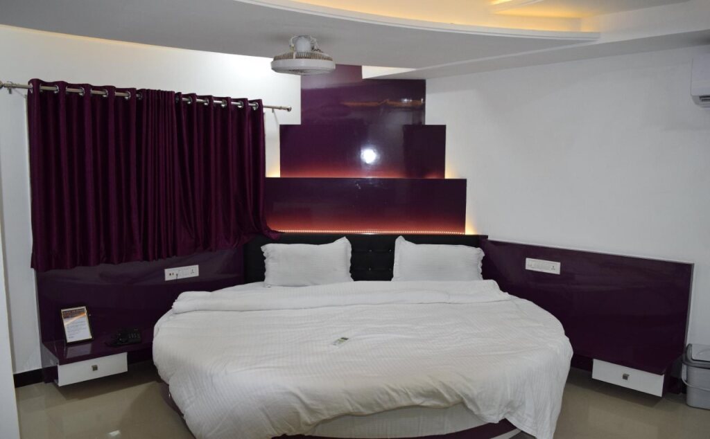 Джамнагар: Hotel Vraj Inn