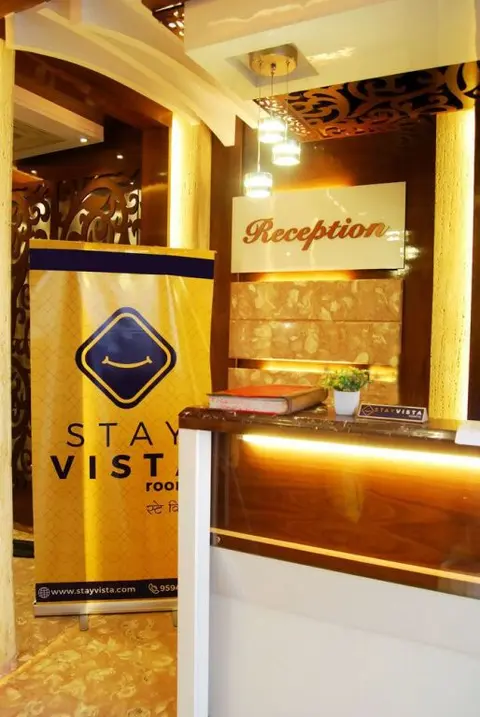 Мумбаи: Stay Vista Rooms near Marine Drive