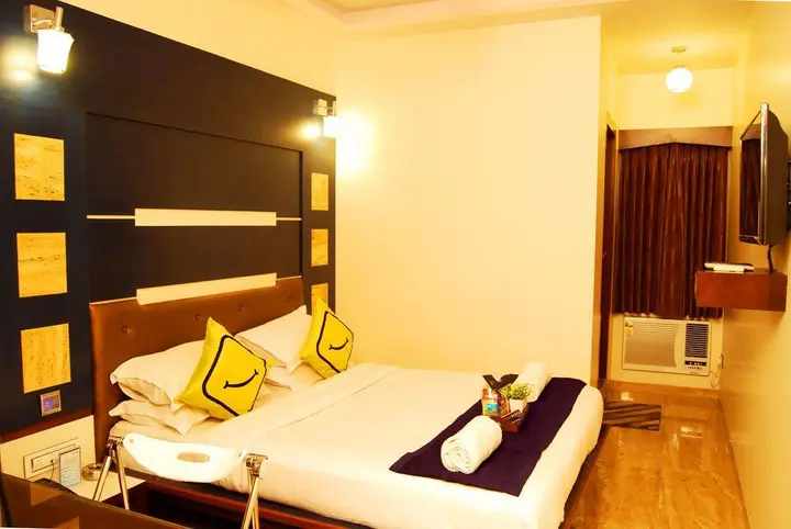 Мумбаи: Stay Vista Rooms near Marine Drive