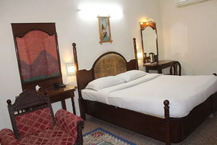 Джайсалмер: Mahadev Palace
