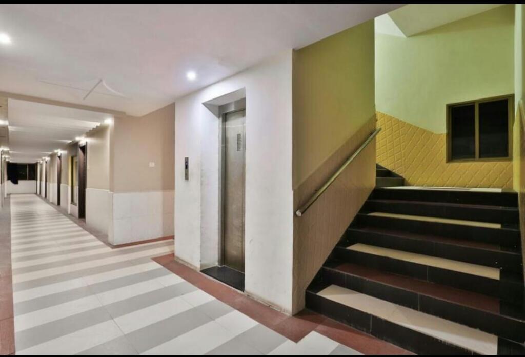 Дварка: Hotel Gomti