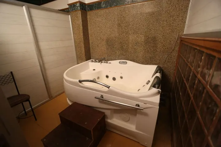 Катра: Hotel Devi Grand