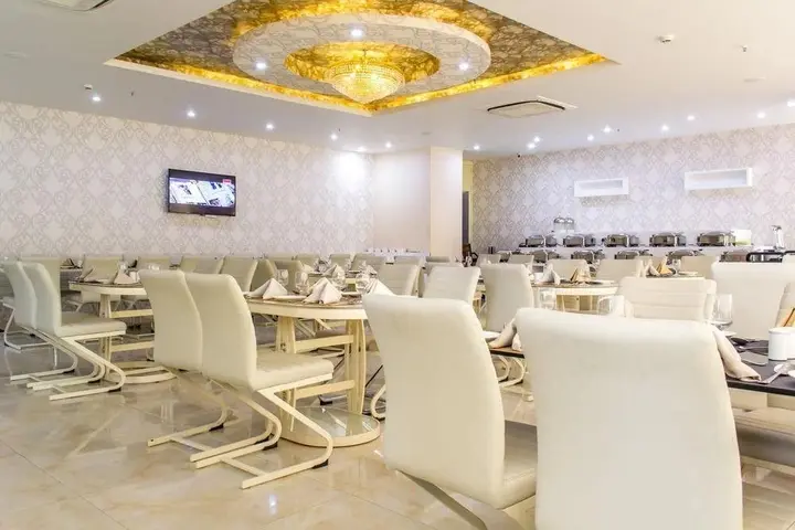 Висакхапатнам: Hotel Diamond's Pearl
