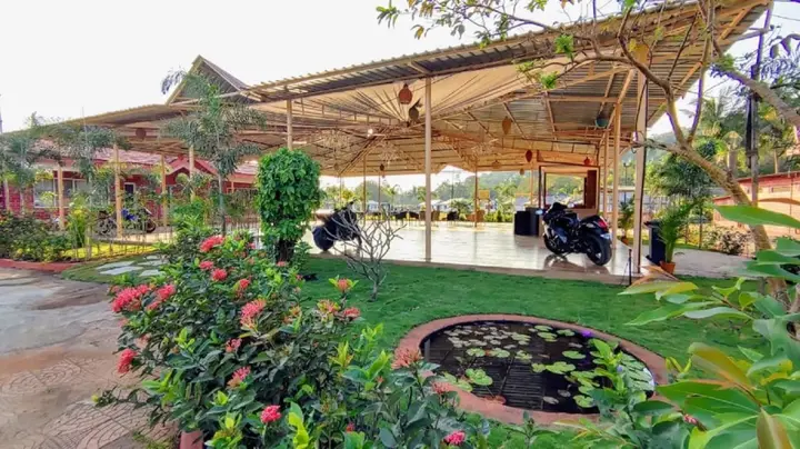 Лонавала: Whispering Woods Resort-Lonavala