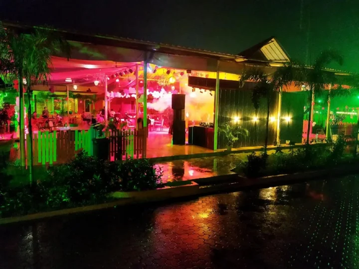 Лонавала: Whispering Woods Resort-Lonavala