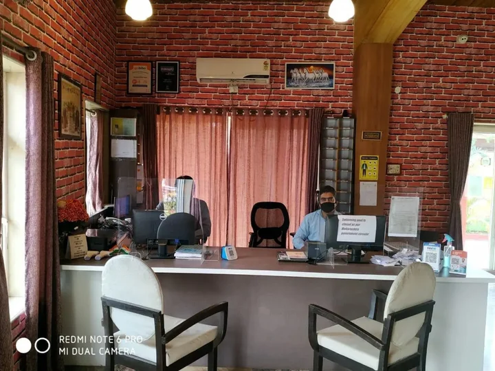 Лонавала: Whispering Woods Resort-Lonavala