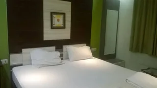 Гайя: Hotel Darbar International