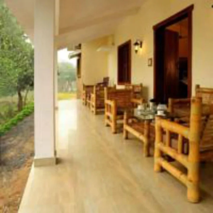 Панпата: Lemon Tree Wildlife Resort, Bandhavgarh