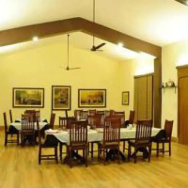 Панпата: Lemon Tree Wildlife Resort, Bandhavgarh