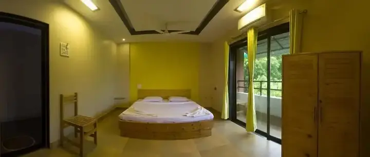 Ратнагири: O'NEST Oceano Pearl