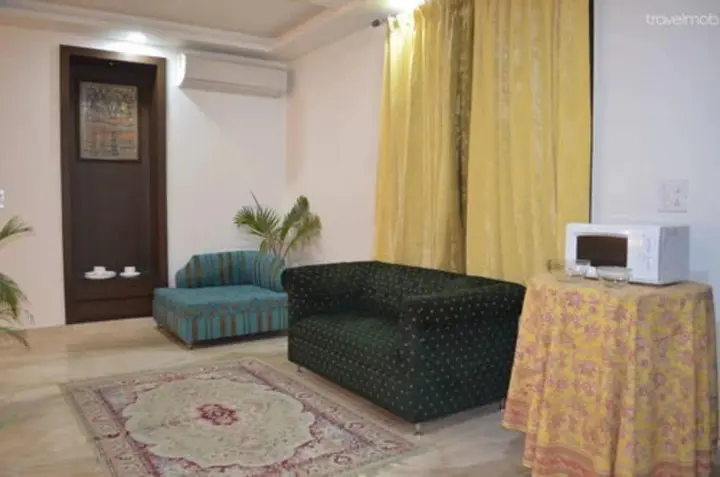 Джайпур: Srihara B & B