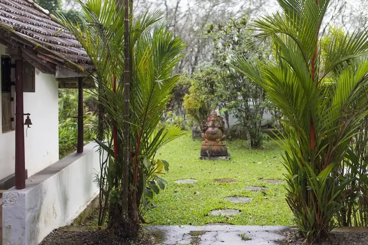 Куруппумтара: Serenity At Kanam Estate