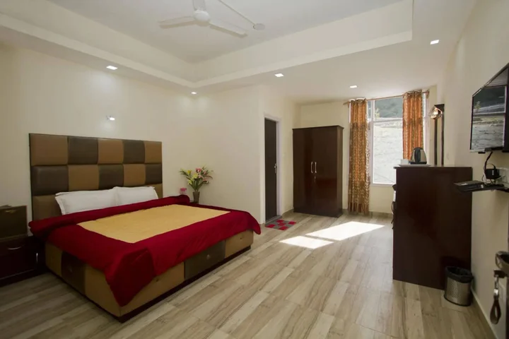 Наггар: Snow Touch Resort (Shri Nath Group)