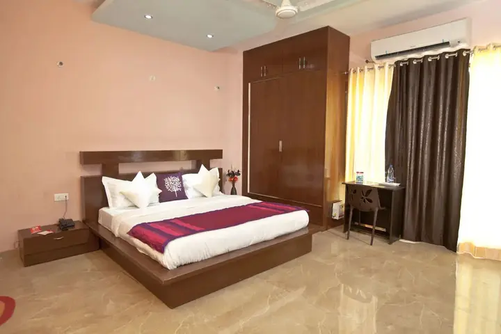 Гуруграм: OYO Rooms Huda City Center Market District
