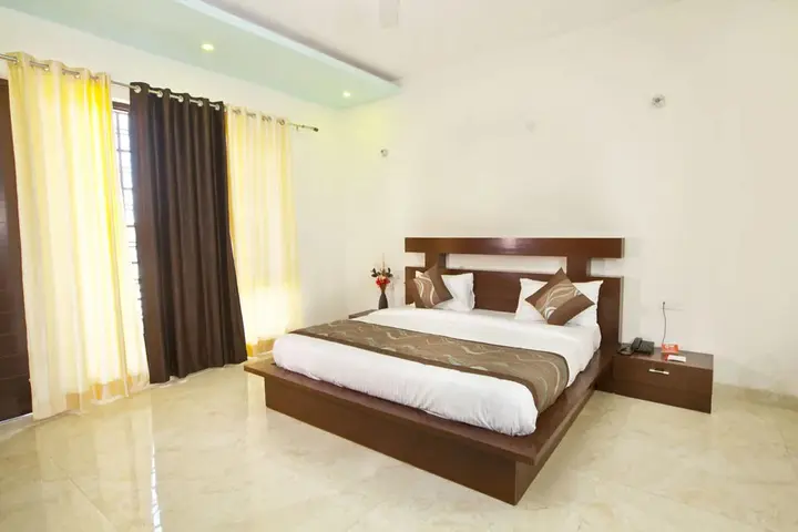 Гуруграм: OYO Rooms Huda City Center Market District