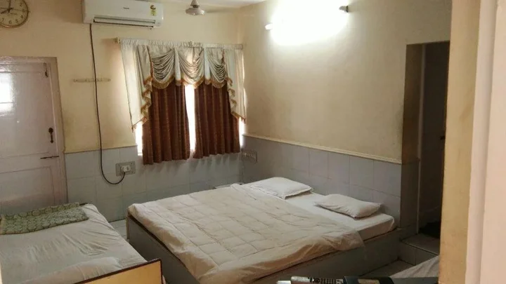 Дварка: Hotel Meera