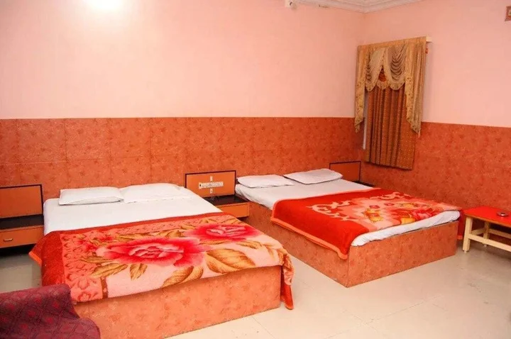 Дварка: Hotel Meera