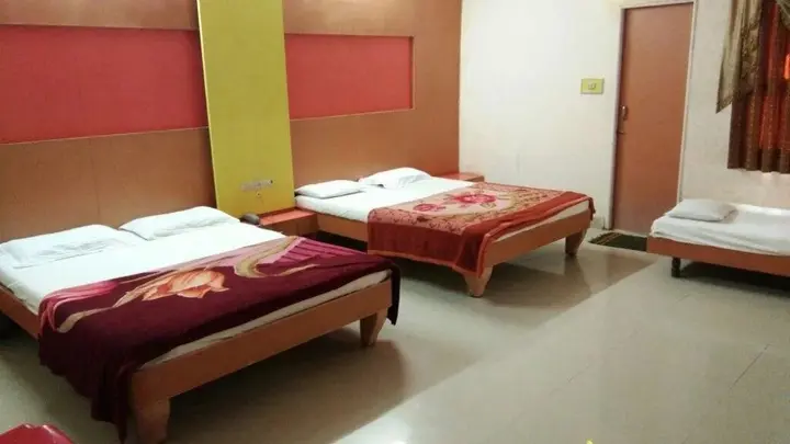 Дварка: Hotel Meera
