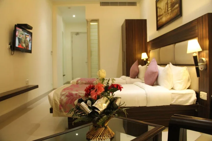 Агра: Bhawna Clarks Inn, Agra