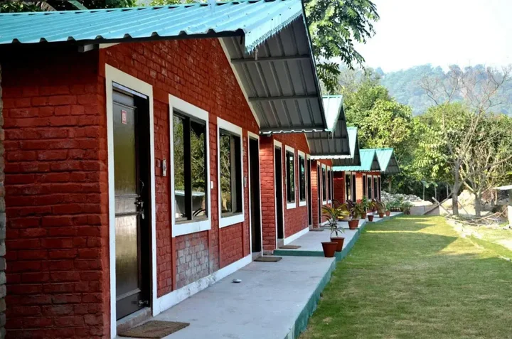 Ришикеш: River Valley Resort