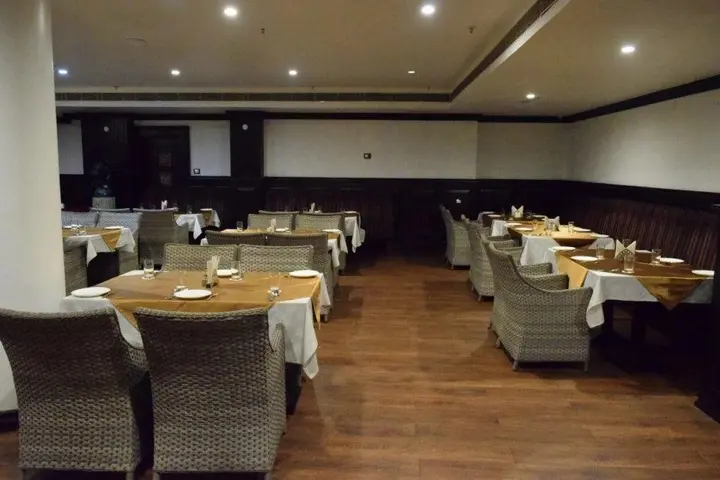 Гувахати: Atithi Hotel - Guwahati