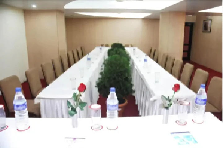 Гувахати: Atithi Hotel - Guwahati