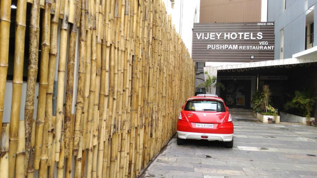 Тирруччираппалли: Vijey Hotels - Trichy Central