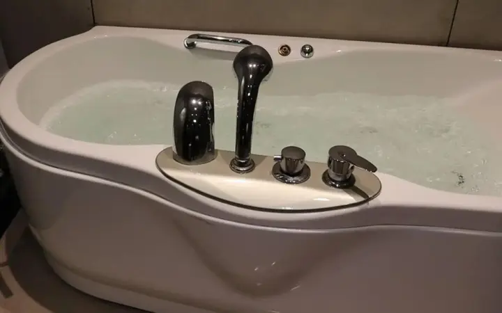 Сурат: Hotel Welcome Palace