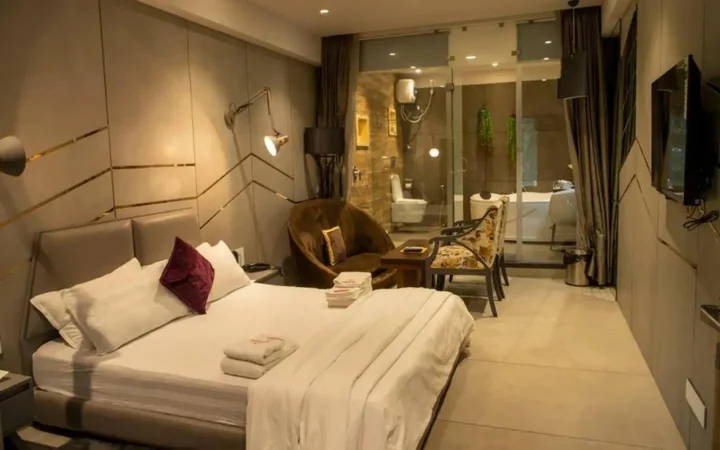 Сурат: Hotel Welcome Palace