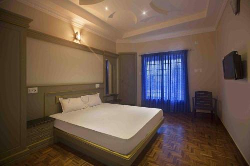 Eraniel: Hotel Chithra